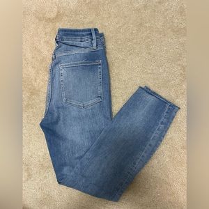 Good American good waste jeans